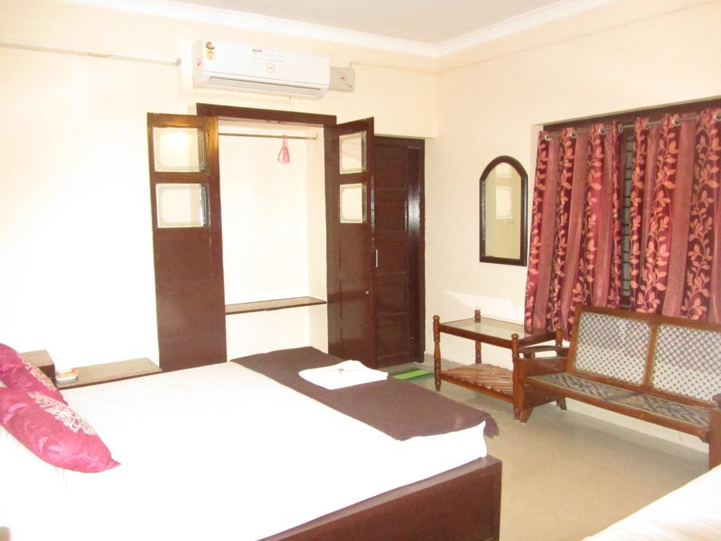 All Seasons Guest House Thiruvananthapuram Exterior photo